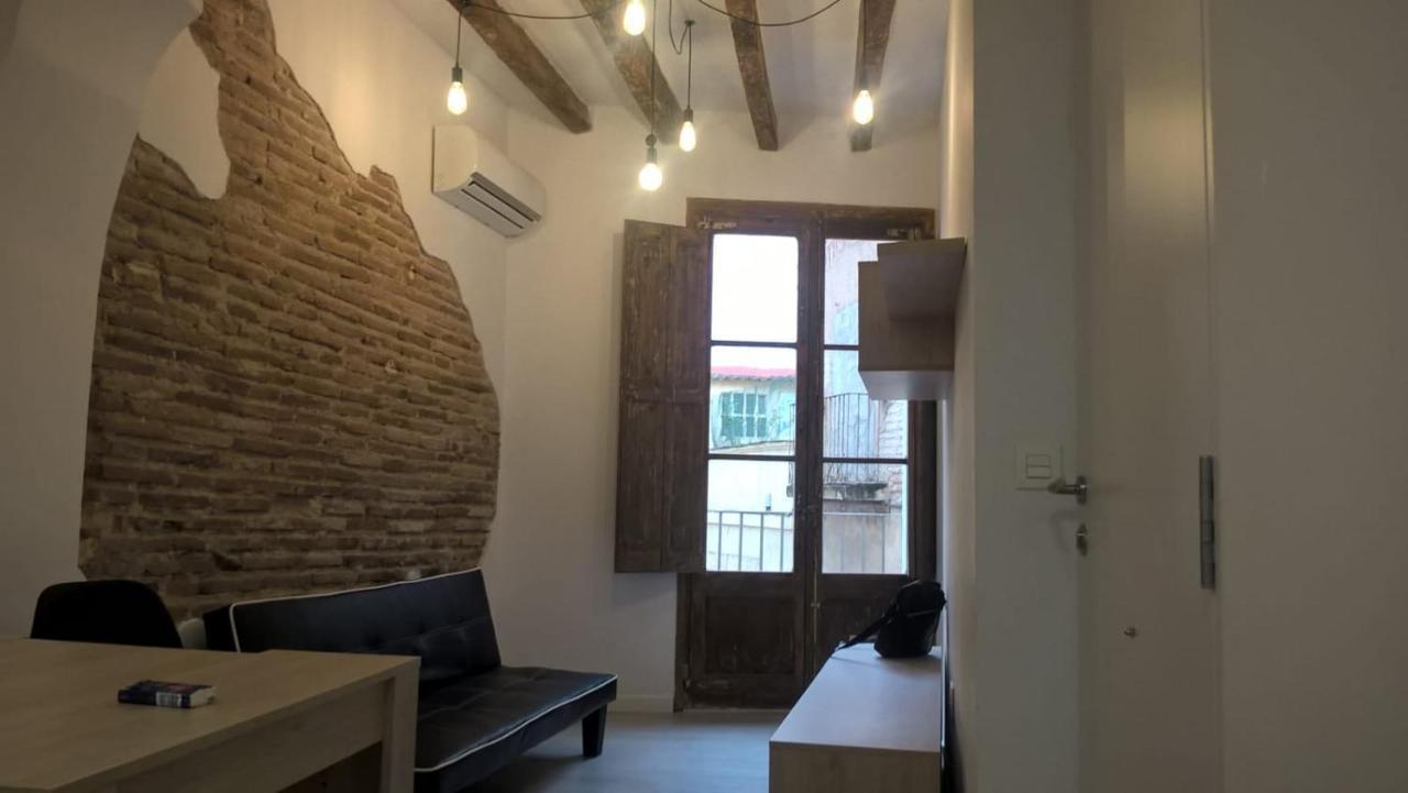 Casa-Apart Rehabilitada St Mikel Apartment Reus Bagian luar foto