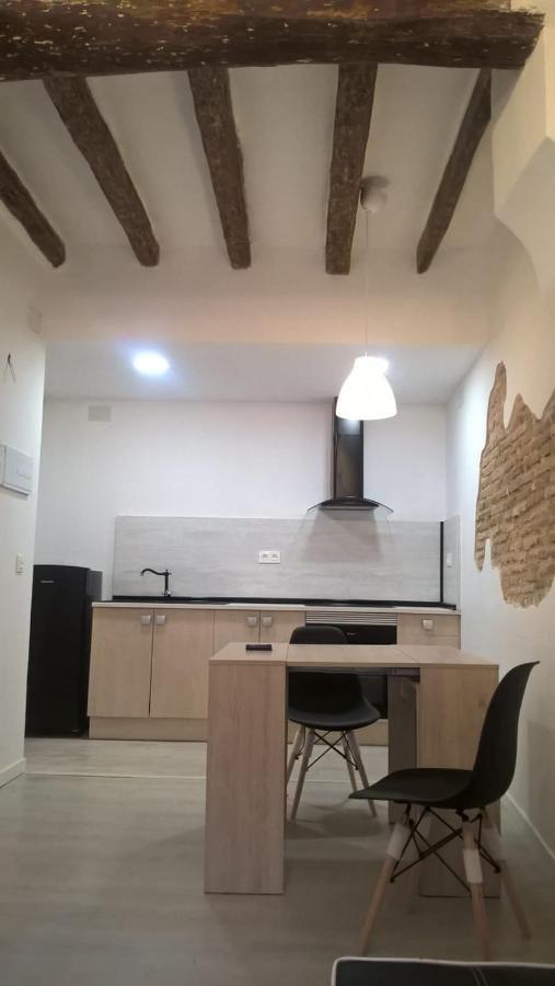 Casa-Apart Rehabilitada St Mikel Apartment Reus Bagian luar foto